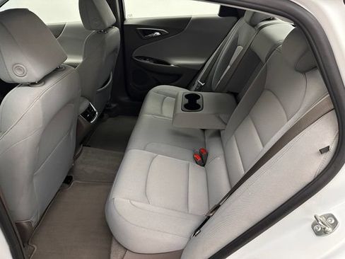 Used 2024 Chevrolet Malibu LT FWD image 16