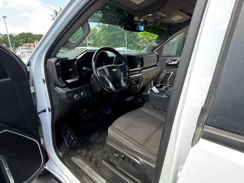 Used 2024 Chevrolet Silverado 2500 LT w/ Convenience Package AWD/4WD image 20