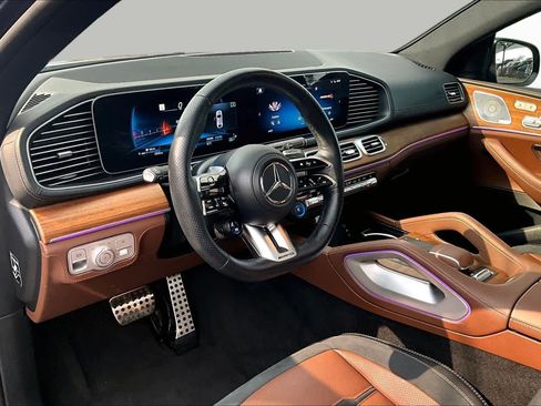 Certified 2025 Mercedes-Benz GLE 53 AMG 4MATIC Coupe image 18