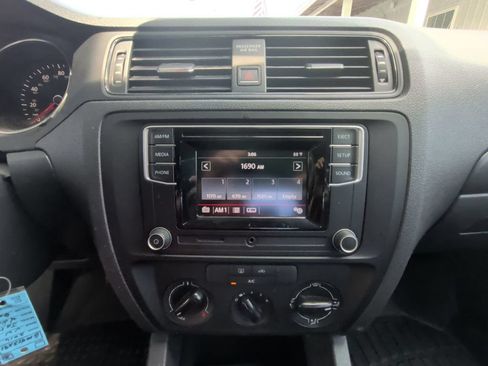 Used 2016 Volkswagen Jetta S FWD image 17