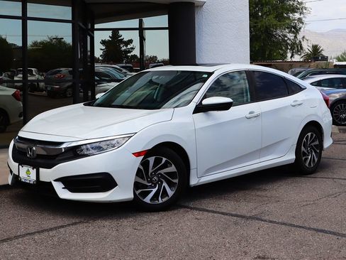 Used 2016 Honda Civic EX image 2
