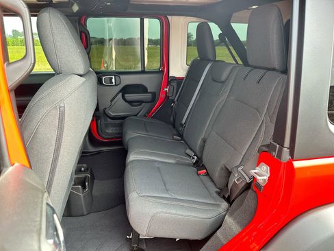 New 2025 Jeep Wrangler Sport S image 19