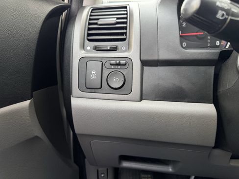 Used 2011 Honda CR-V EX-L image 35