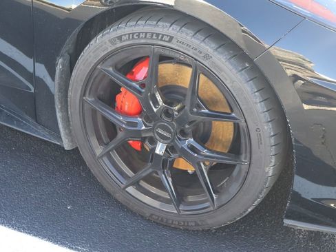 Used 2022 Chevrolet Corvette Stingray Premium Cpe w/ Z51 Performance Package image 8