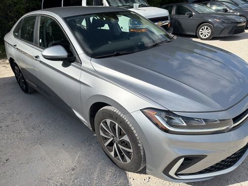 Used 2025 Volkswagen Jetta S image 16