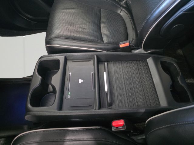 Used 2025 Honda Odyssey Elite image 21
