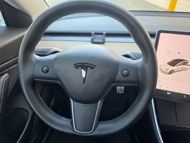Used 2020 Tesla Model 3 Performance AWD/4WD image 38
