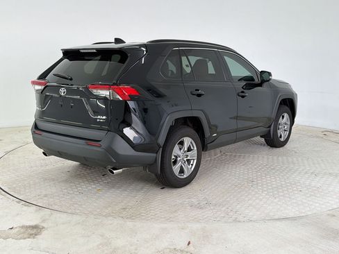 Used 2025 Toyota RAV4 XLE w/ Convenience Package AWD/4WD image 9
