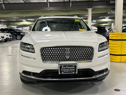 Certified 2023 Lincoln Nautilus Reserve AWD/4WD image 6