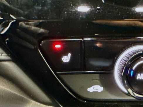 Used 2025 Honda Accord Sport image 21