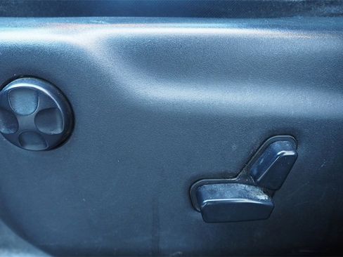 Used 2018 Dodge Durango R/T w/ Technology Group image 17