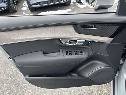 New 2026 Volvo XC90 B6 Ultra image 11