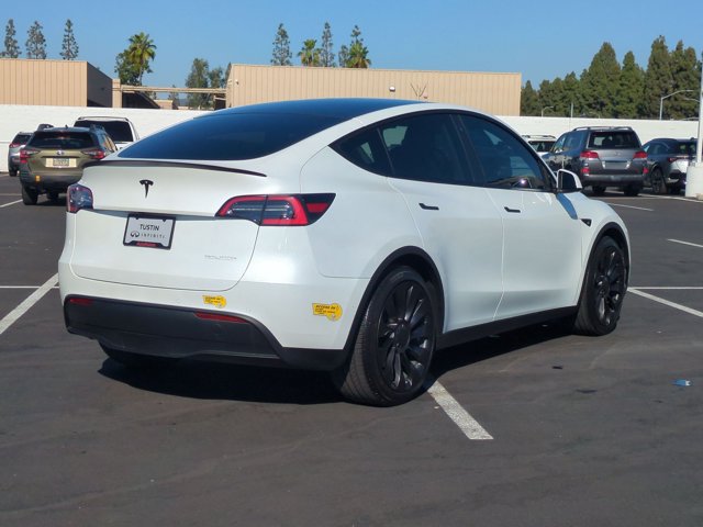 Used 2020 Tesla Model Y Long Range AWD/4WD image 5