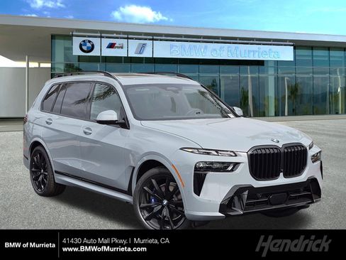 New 2027 BMW X7 xDrive40i w/ M Sport Package AWD/4WD image 1