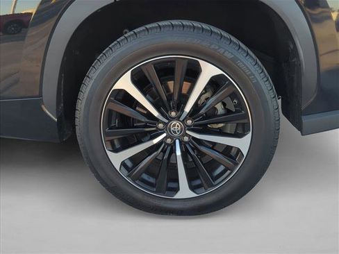 Certified 2022 Toyota Highlander XSE image 7