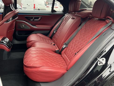 Used 2022 Mercedes-Benz S 500 4MATIC image 23
