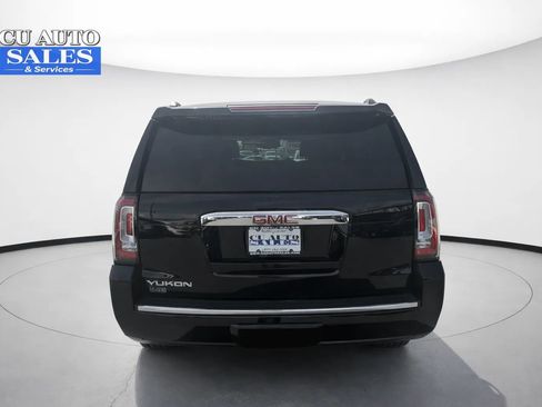 Used 2017 GMC Yukon Denali w/ Enhanced Security Package image 5