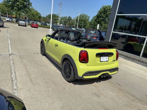 Used 2024 MINI Cooper S FWD image 3