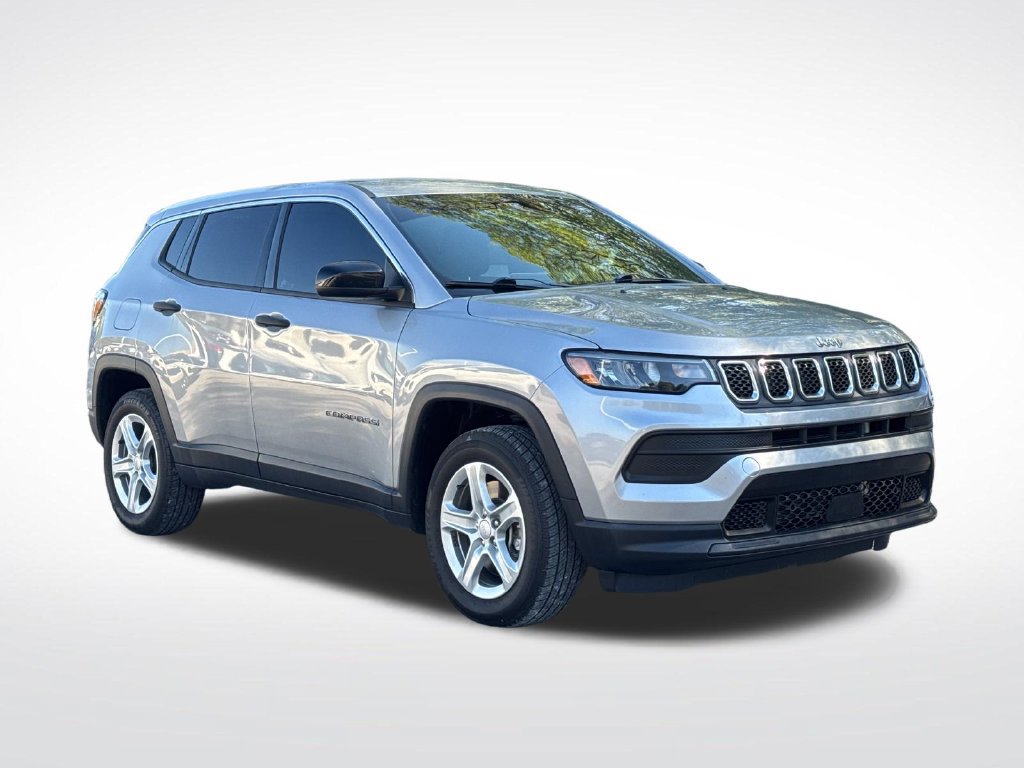 Used 2023 Jeep Compass Sport AWD/4WD image 9