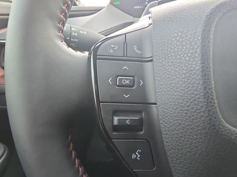 Used 2024 Toyota Prius Prime Premium image 17