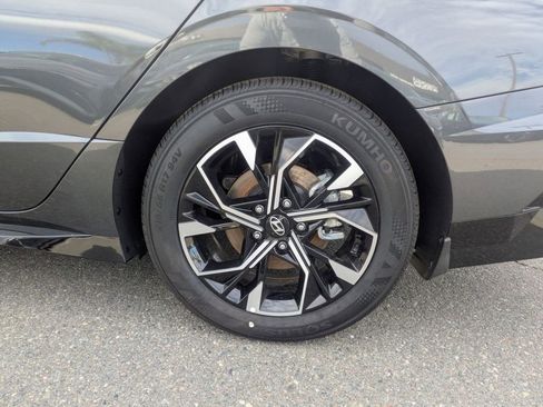 New 2025 Hyundai Sonata SEL image 11