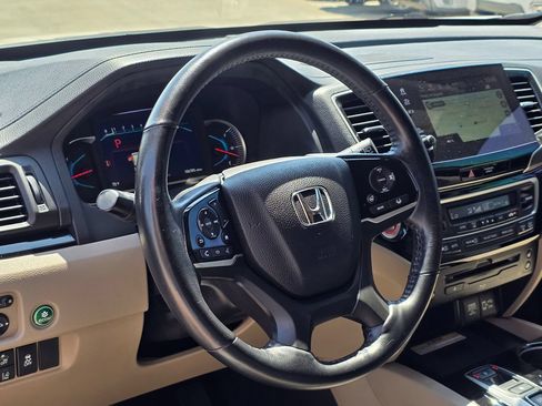 Used 2021 Honda Pilot Elite image 21