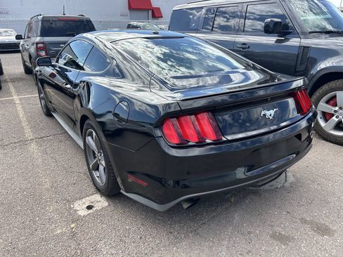 Used 2017 Ford Mustang Premium RWD image 7
