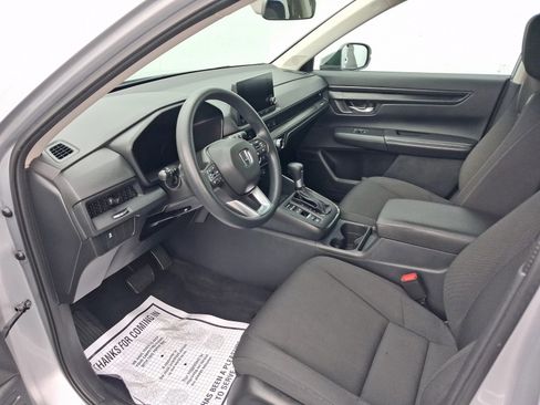 Used 2024 Honda CR-V EX image 3