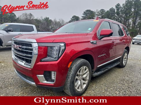Used 2023 GMC Yukon SLT image 1