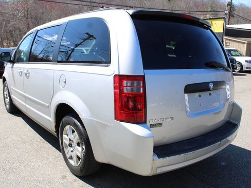 Used 2009 Dodge Grand Caravan SE image 9