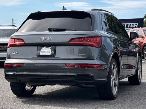 Used 2020 Audi Q5 2.0T Titanium Premium Plus w/ Premium Plus Package AWD/4WD image 5