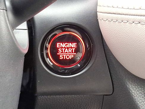 New 2026 Honda HR-V LX image 10