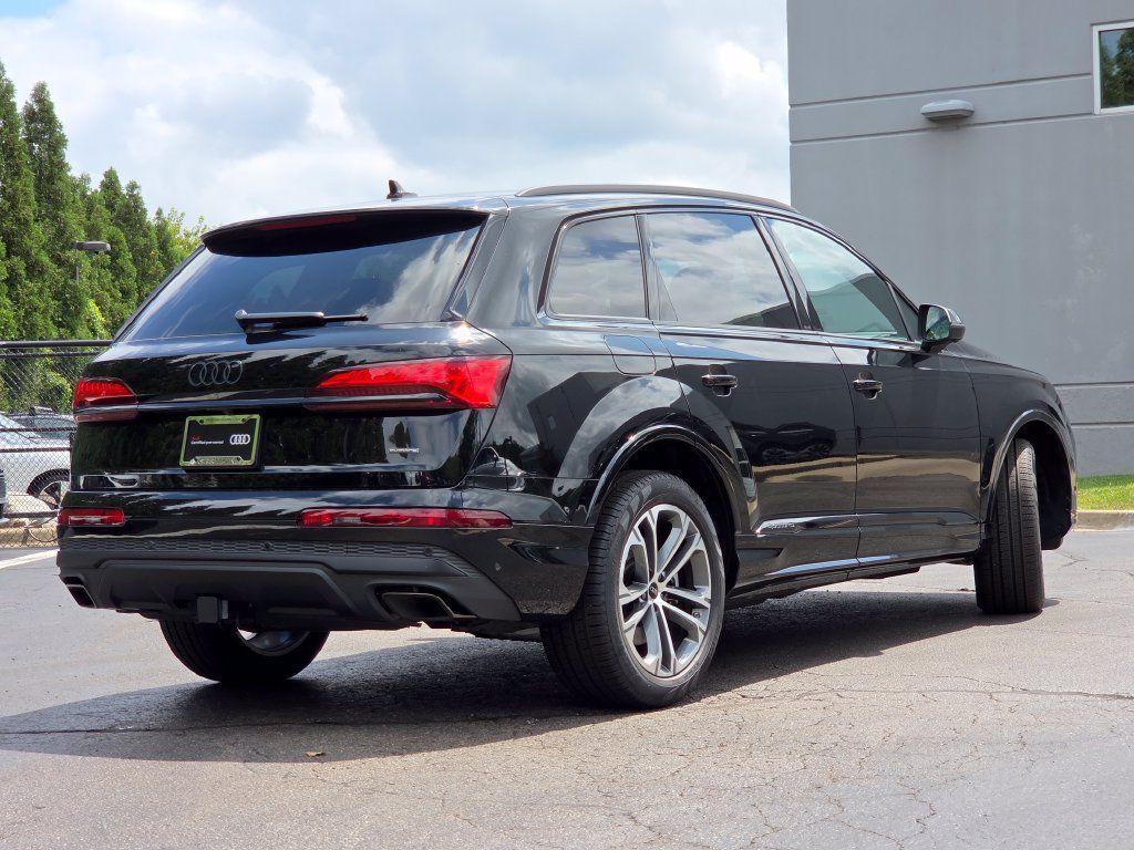 Certified 2026 Audi Q7 2.0T Premium AWD/4WD image 23