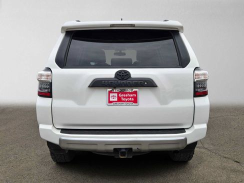 Used 2019 Toyota 4Runner TRD Off-Road Premium AWD/4WD image 5