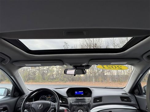 Used 2021 Acura ILX image 22
