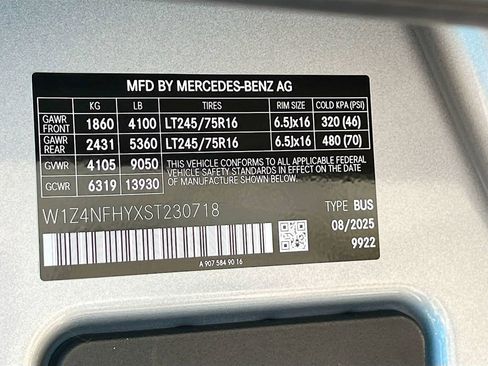 New 2025 Mercedes-Benz Sprinter 2500 image 26