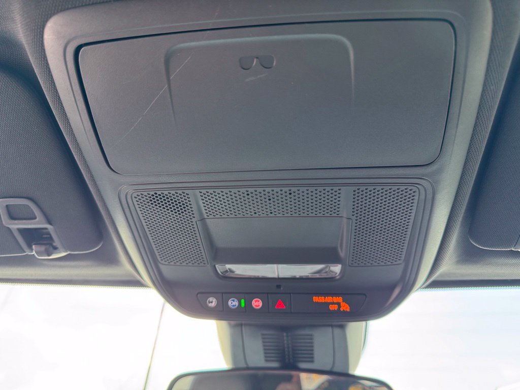 Used 2026 Chevrolet Equinox LT w/ Convenience Package II FWD image 14