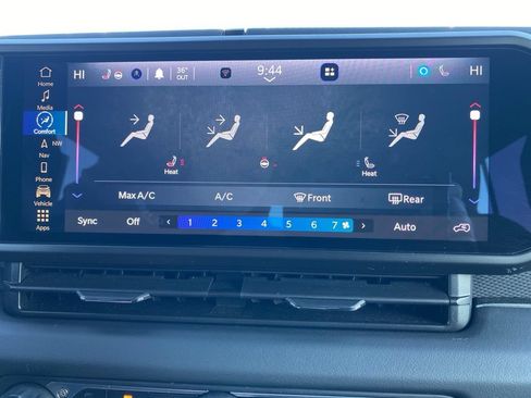 Used 2024 Jeep Wrangler Unlimited Rubicon 4xe AWD/4WD image 44