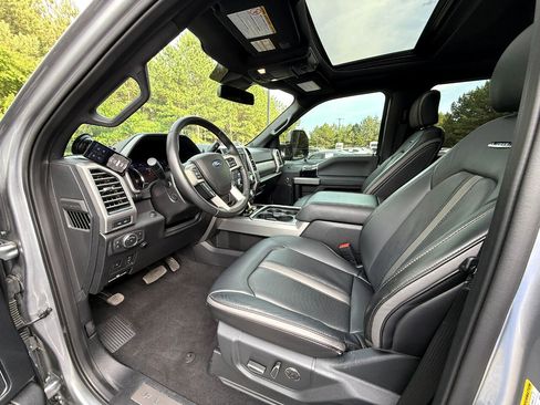 Used 2020 Ford F250 Platinum w/ FX4 Off-Road Package image 8