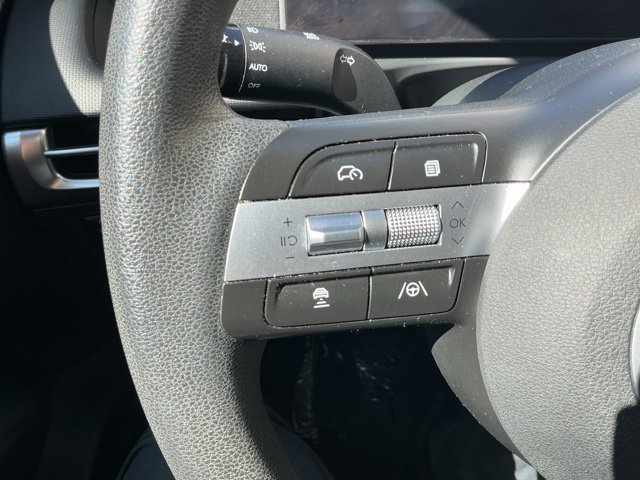 Certified 2025 Hyundai Tucson SEL FWD image 20