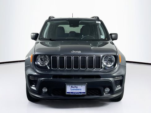 Used 2022 Jeep Renegade Latitude w/ Convenience Group image 2