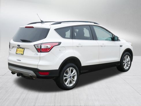 Certified 2018 Ford Escape SEL w/ Canadian Touring Package image 7