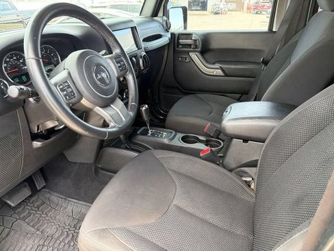 Used 2017 Jeep Wrangler Unlimited Sport AWD/4WD image 18