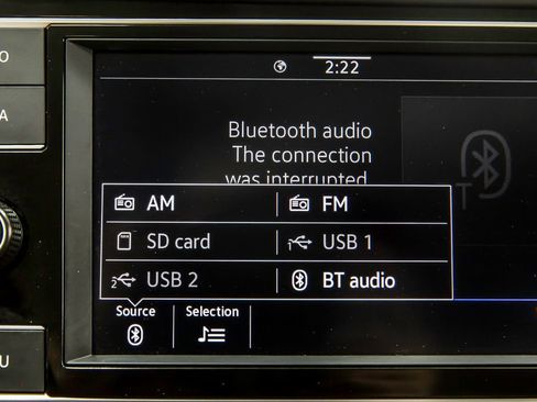 Used 2023 Volkswagen Jetta SE image 18