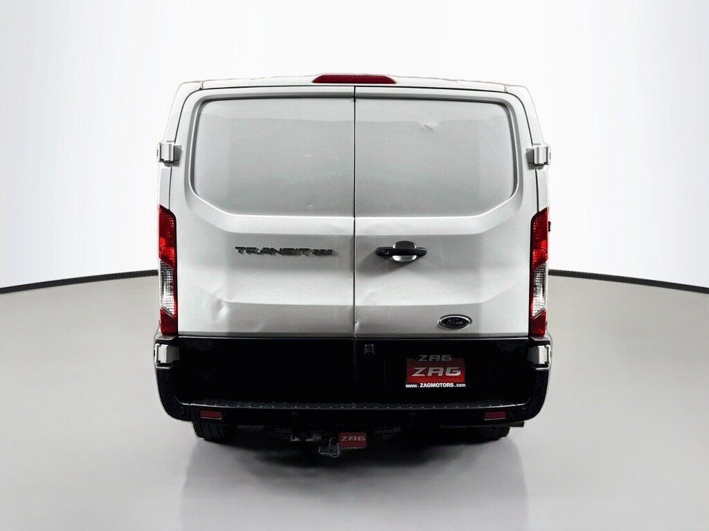 Used 2023 Ford Transit 250 Low Roof w/ Load Area Protection Package RWD image 4
