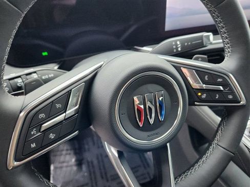 New 2026 Buick Envision Preferred image 17