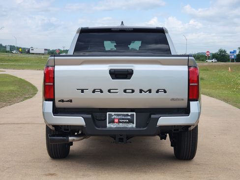 New 2026 Toyota Tacoma SR5 AWD/4WD image 8