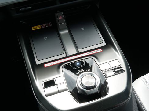 New 2026 Subaru Uncharted AWD image 9