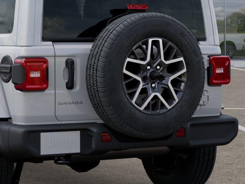 New 2025 Jeep Wrangler Unlimited Sahara w/ Safety Group AWD/4WD image 13