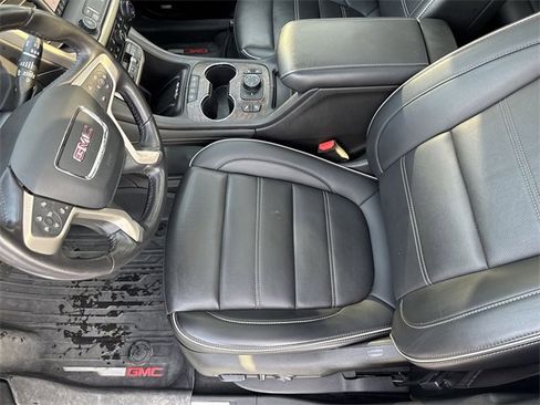 Used 2021 GMC Acadia Denali w/ Denali Ultimate Package image 20